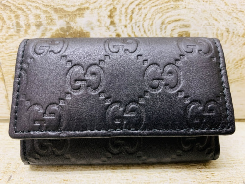 キーケースのGUCCI