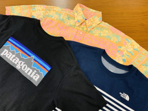 メンズファッションのアロハシャツ