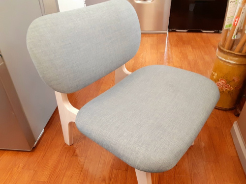 ダイニングテーブルのダイニングチェアー