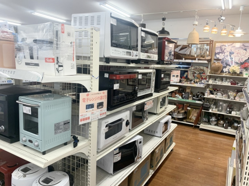 HITACHI