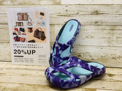 キーン シャンティパープル KEEN SHANTI 海でも街でもフェスにだって!KEEN（キーン）SHANTI ARTS