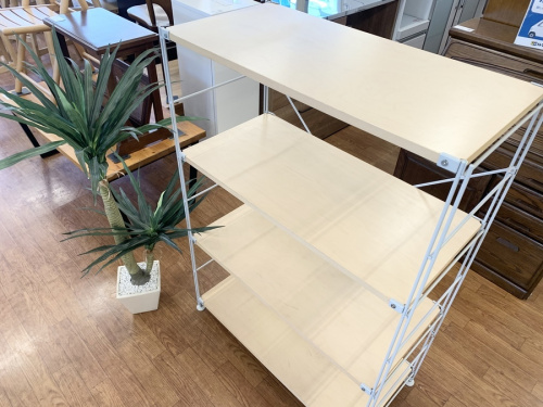 家具のユニットシェルフ