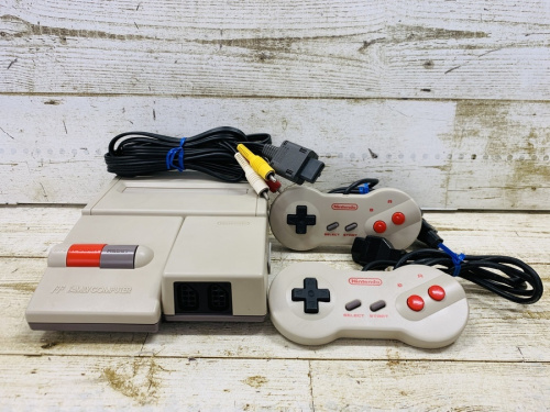 レトロホビーのファミコン