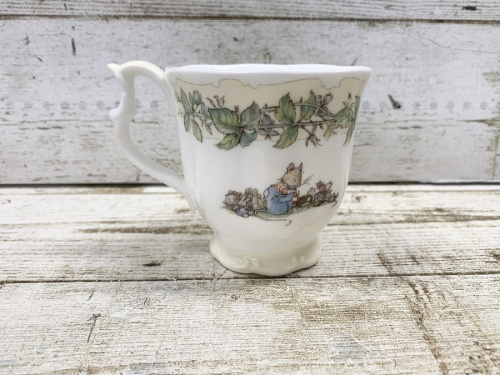 マグカップのROYAL DOULTON