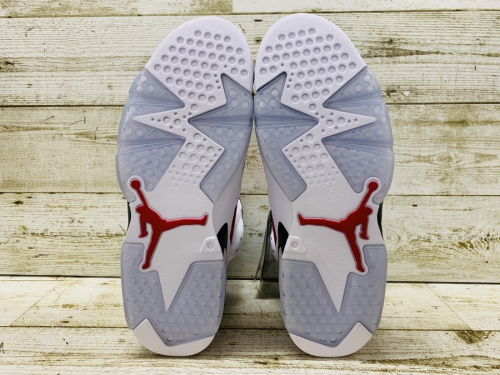 NIKEのJORDAN 6