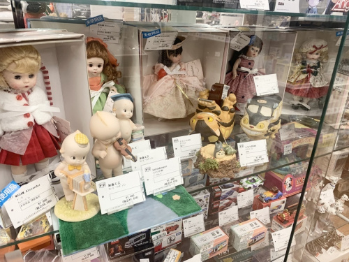 フィギュア