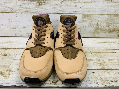 ブーツのRED WING
