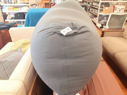 ソファーのクッション