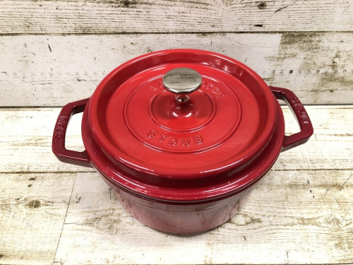 洋食器のSTAUB