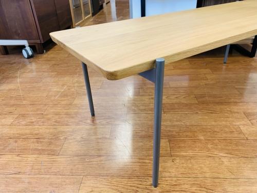 センターテーブルの北欧