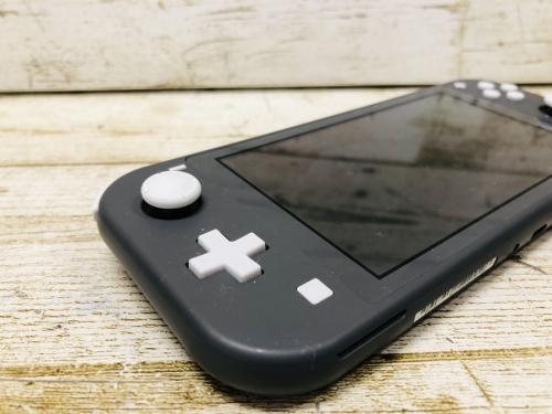 Nintendoのスイッチライト