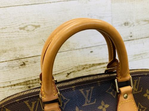 LOUIS VUITTONのモノグラム