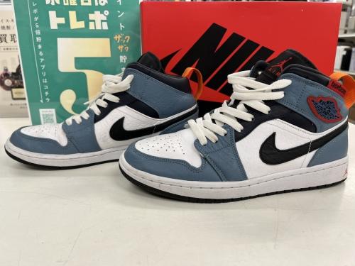 スニーカーのNIKE