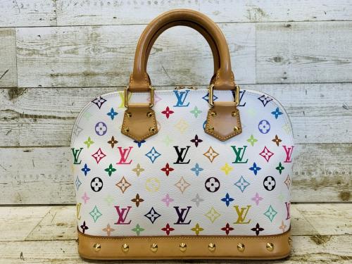 LOUIS VUITTONのモノグラム