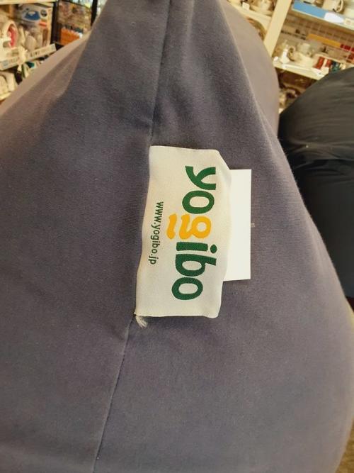 ソファーのYOGIBO