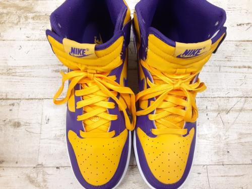 NIKEのDUNK HI
