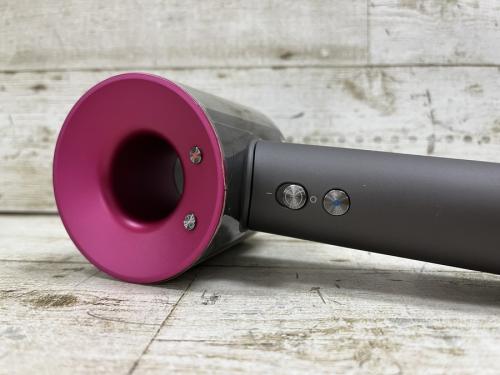 ダイソンの美容家電