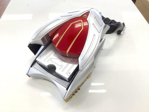 大人気！仮面ライダー龍騎の変身ベルトVバックル＆ドラグバイザー
