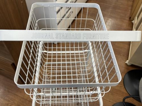 収納の山崎実業