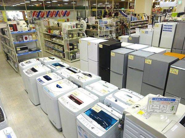 【トレファク京都宇治店】HITACHI５ドア冷蔵庫のご紹介です！ 取りに来れる方限定！HITACHI(ヒタチ)の5ドア冷蔵庫です！ (トレファク