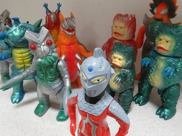 ウルトラマン ウルトラ怪獣 ソフビ まとめ売り 20体セット レトロ ウルトラ怪獣シリーズ ソフビ フィギュア まとめ売り セット 特撮 戦隊