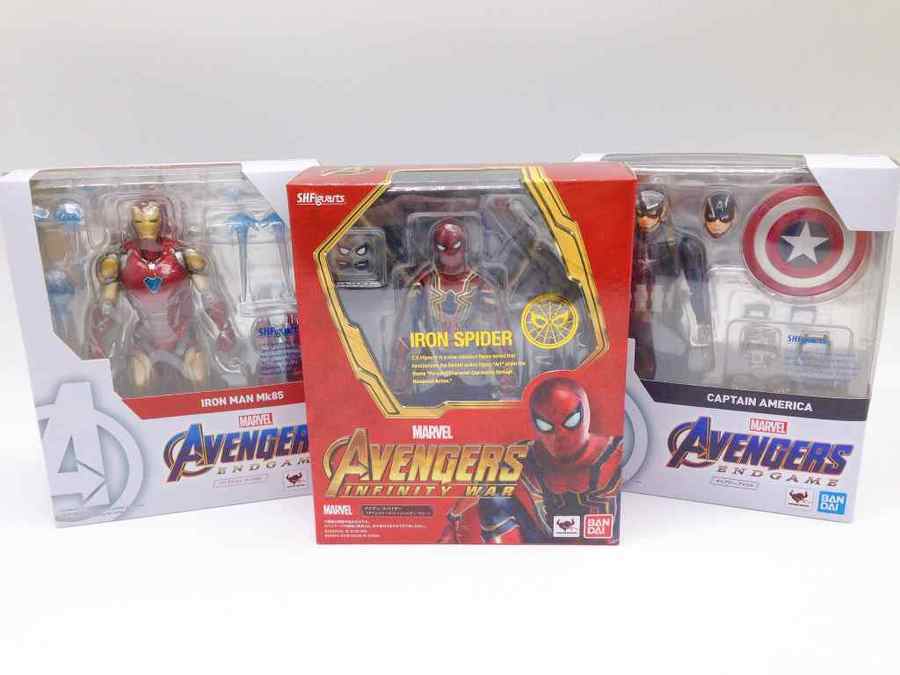 AVENGERS(アベンジャーズ)のフィギュアをご紹介！【京都宇治店