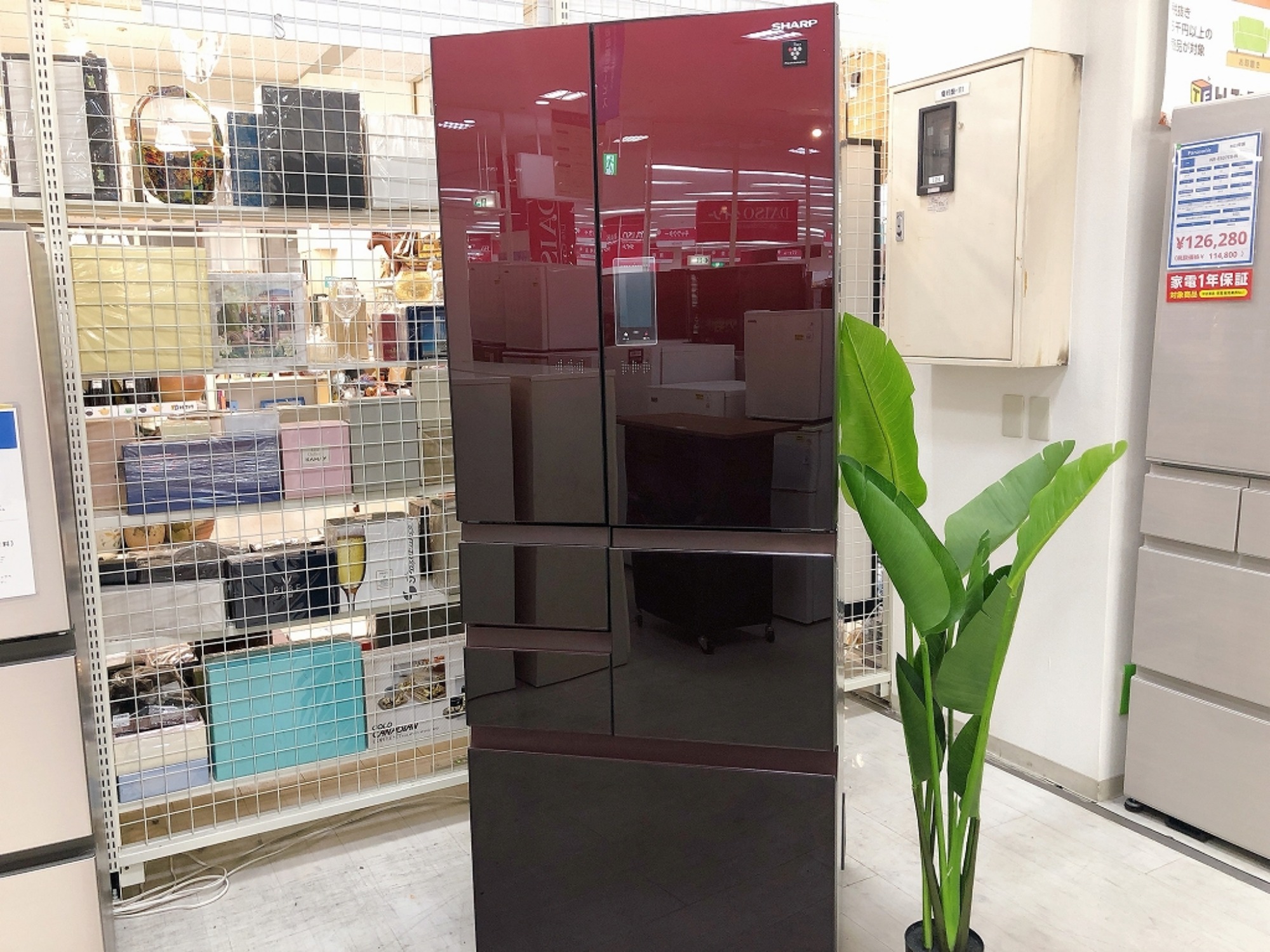 大容量！！SHARP（シャープ）6ドア冷蔵庫のご紹介です