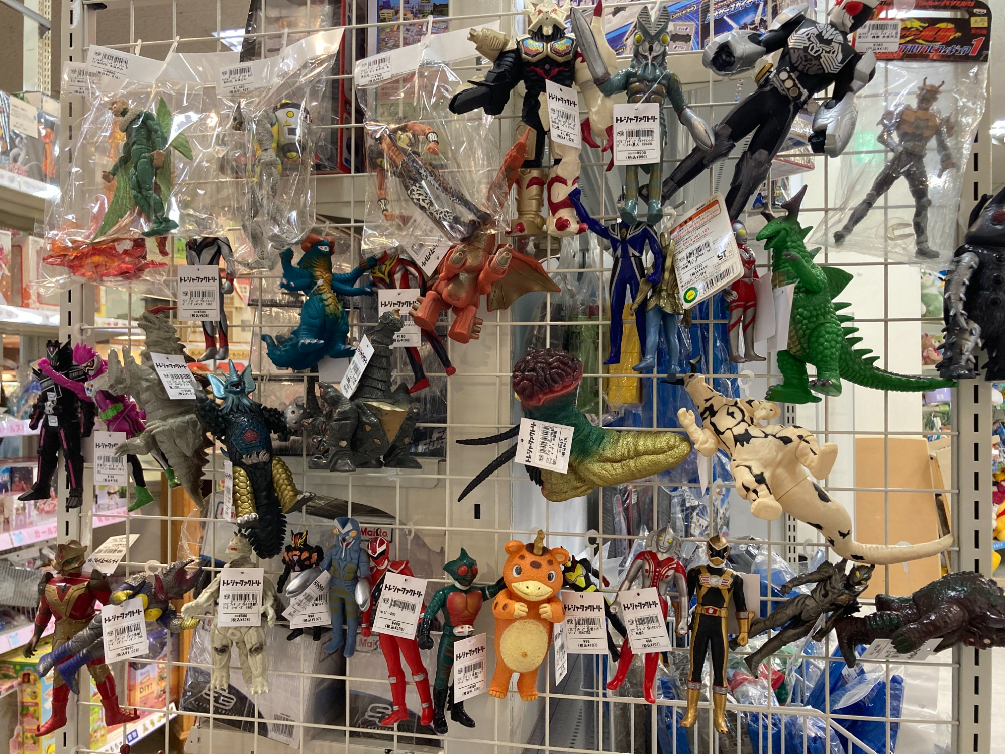 大人も子供も大人気！！仮面ライダーエグゼイドの変身ベルトのご紹介に