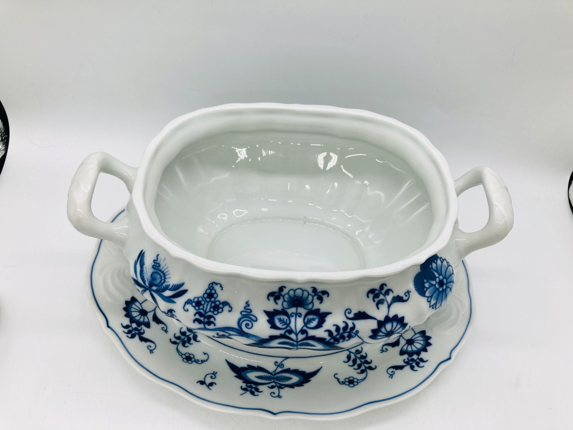 食器買取強化中】存在感抜群。BlueDanube(ブルーダニューブ)の 食器買取強化中】存在感抜群。BlueDanube(ブルーダニューブ)の