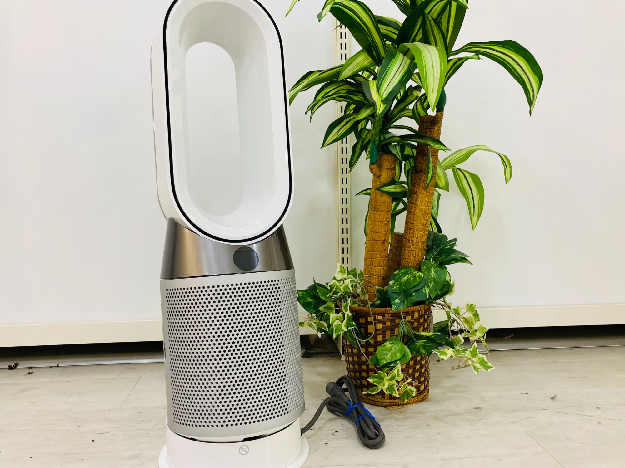 ③【新品フィルター付！】20年製　dyson 空気清浄機能付ファンヒーター 新品フィルター付】ダイソン 空気清浄機付ファンヒーター