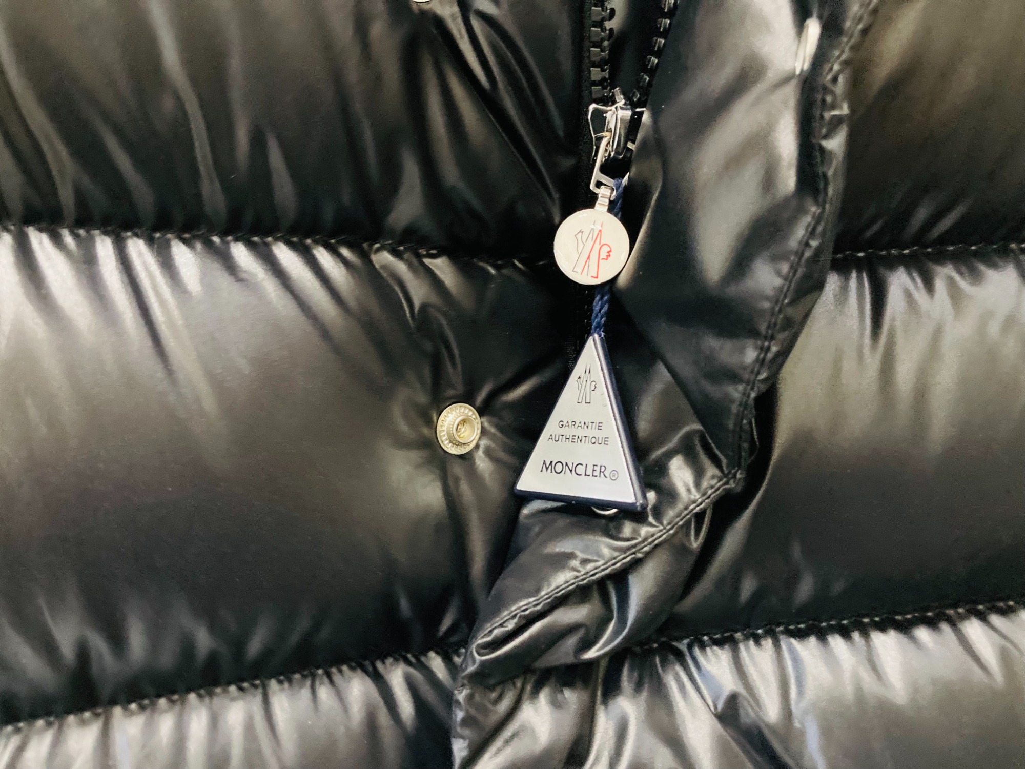 ブランド買取強化中】24年モデルのMONCLER（モンクレール）ダウン