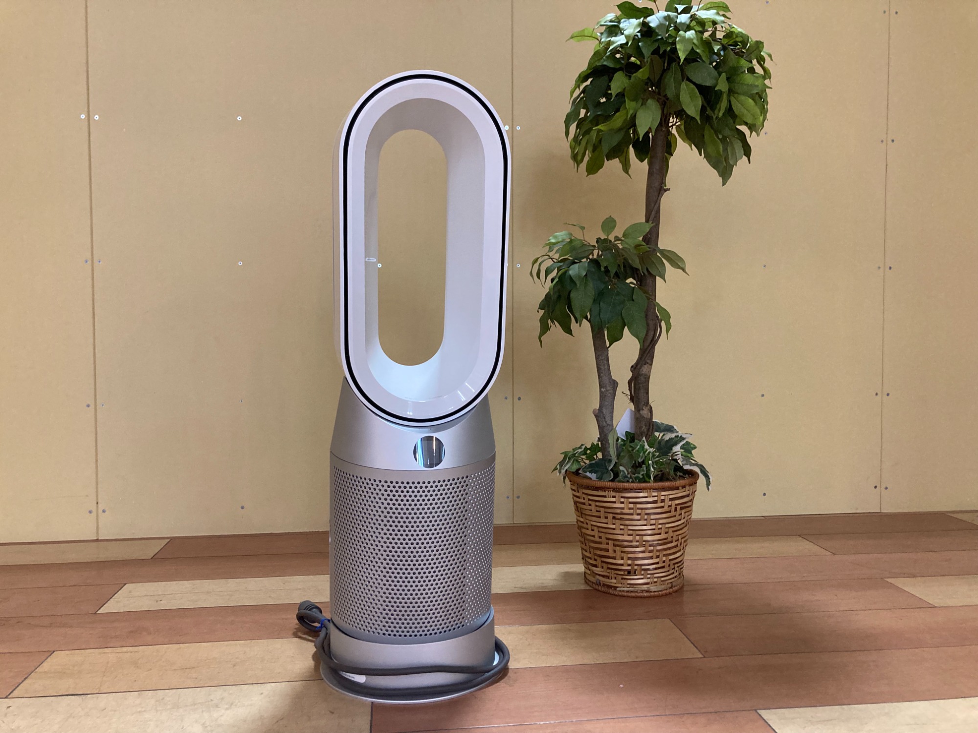 Dyson ファンヒーター 2016年式 楽天市場】【アウトレットSALE】 ダイソン Dyson Purifier Hot + Cool