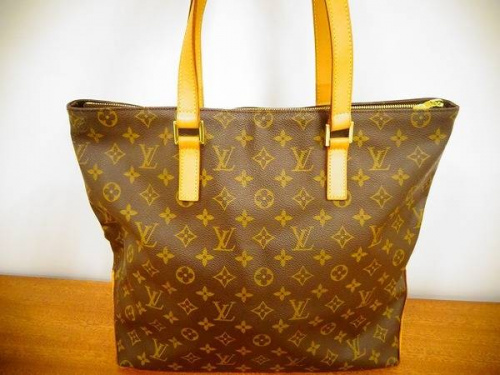 バッグのルイヴィトン(LOUIS VUITTON)
