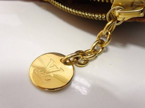 バッグのルイヴィトン（LOUIS VUITTON）