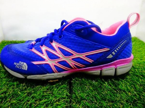 ノースフェイス（THE NORTH FACE）のSALOMON