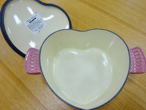 プレゼントのLE CREUSET