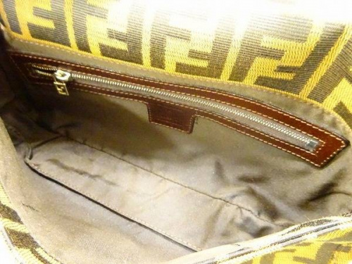 フェンディ(FENDI)の関西