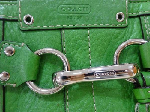 京都宇治店のコーチ(COACH)
