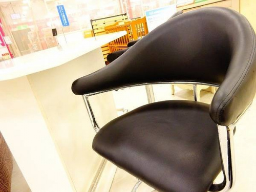 テーブルの中古家具