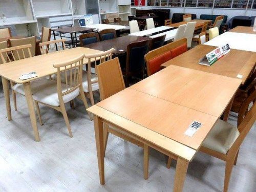 リサイクルショップ 京都の中古家具 多数 京都