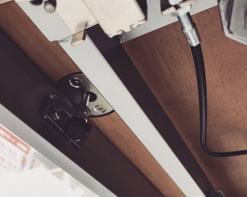 テーブル　中古　京都の家具　安い　中古　karimoku