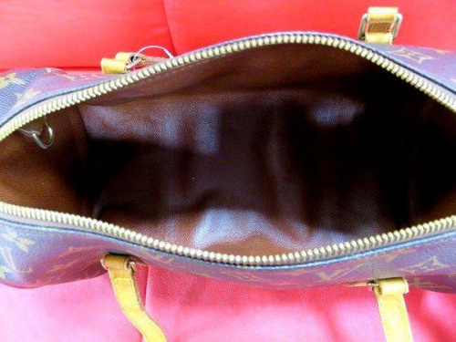 ﾊﾝﾄﾞﾊﾞｯｸﾞ　ﾙｲﾋﾞﾄﾝ　京都のﾌﾞﾗﾝﾄﾞ　買取　京都