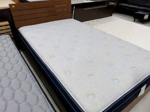 中古家具　ベッドの中古家具　京都　多数