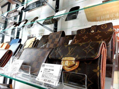 LOUIS VUITTON　宇治