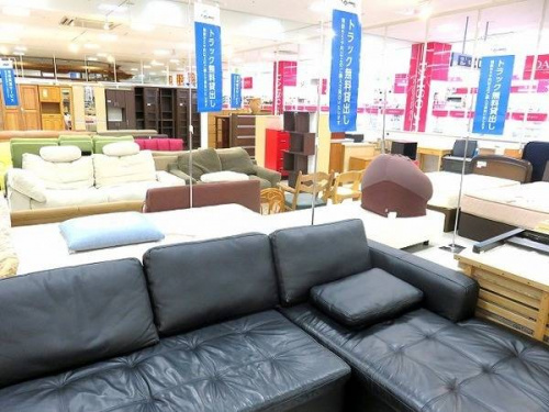中古家具　京都の中古食器棚　京都