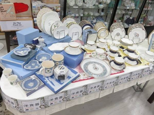 贈答品　買取　京都の関西　食器　買取