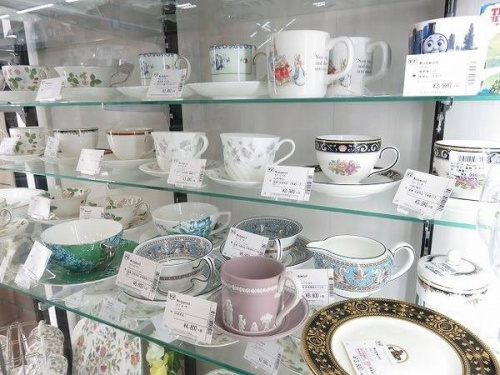 贈答品　買取　京都の関西　食器　買取