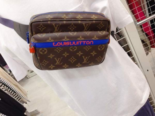 LOUIS VUITTON 中古 京都のLOUIS VUITTON オンライン