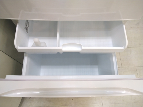 ３ドア冷蔵庫の大型冷蔵庫