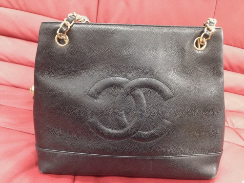 シャネルのCHANEL